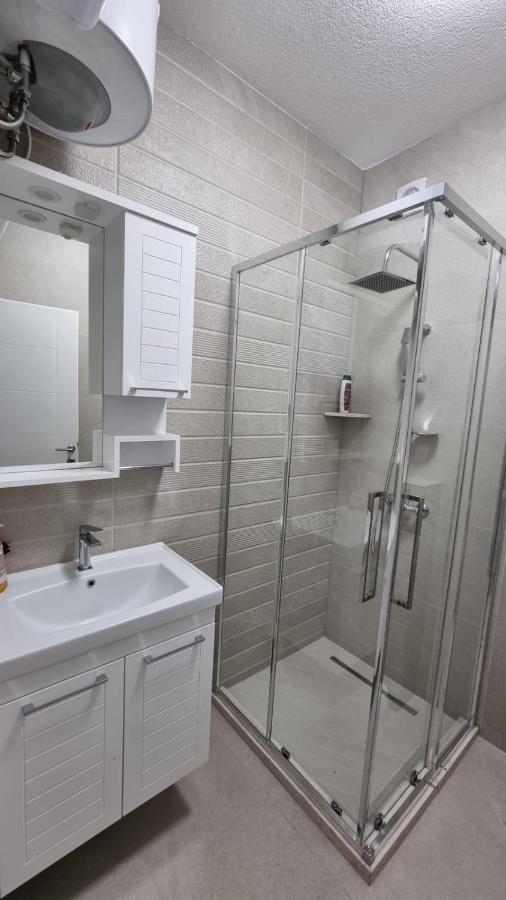 Elan Luxury Apartments & Rooms Plav Exterior photo