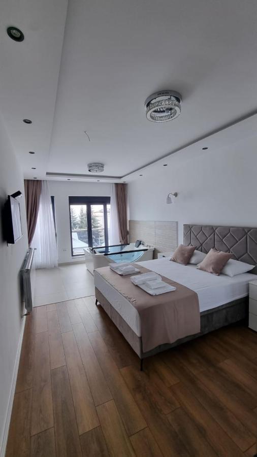 Elan Luxury Apartments & Rooms Plav Exterior photo