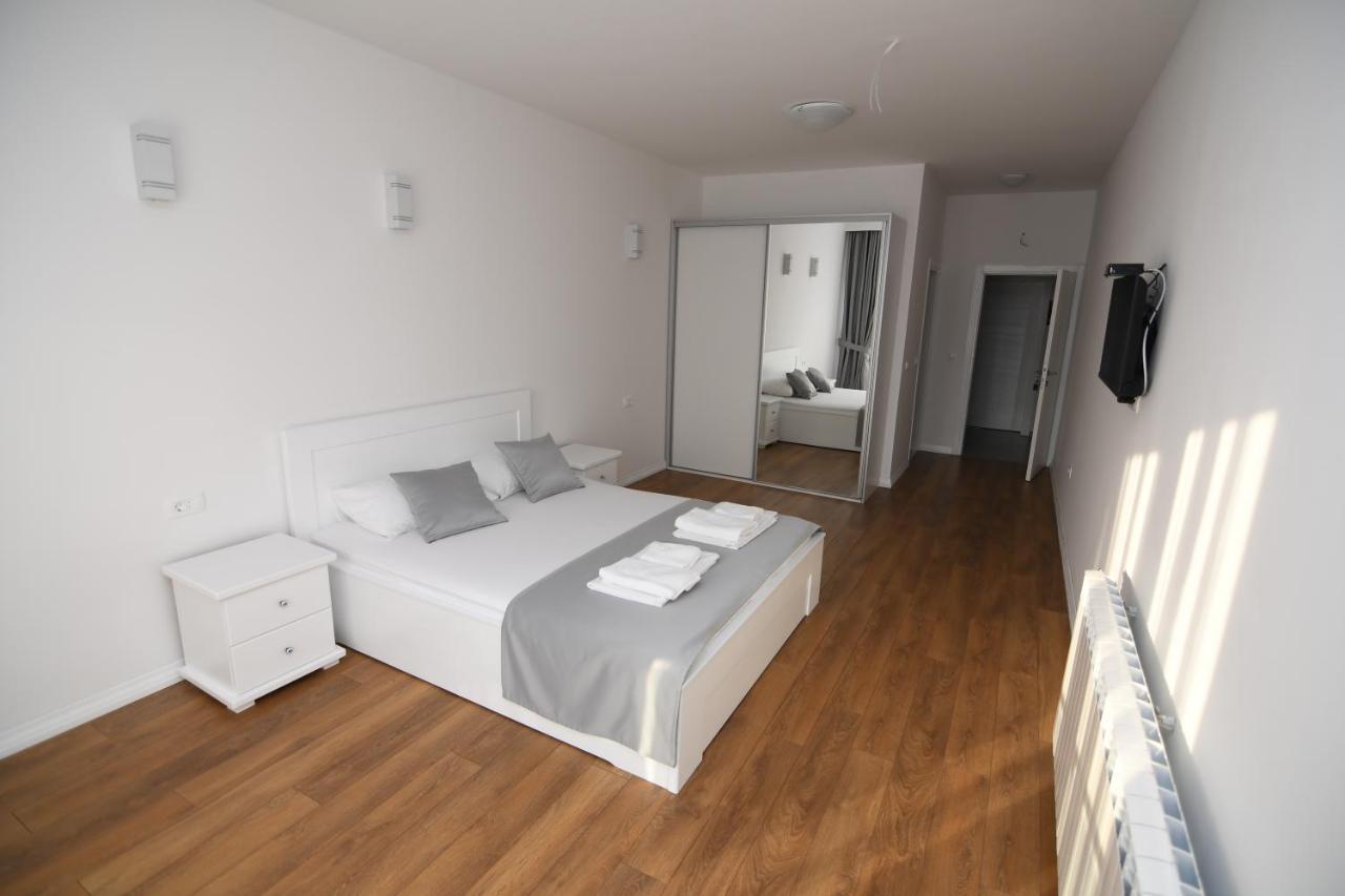 Elan Luxury Apartments & Rooms Plav Exterior photo